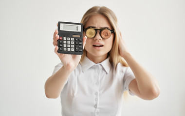 woman with calculator