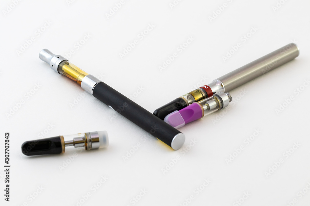 weed oil vape Tugboat clone! After test running it with just one battery, now doing two  in parallel. : r/Vaping