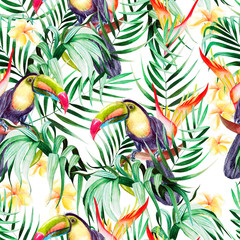 Beautiful watercolor seamless pattern with tropical leaves and bird tukan, hibiscus flowers and strelitzia. 