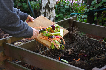 Kitchen waste recycling in composter