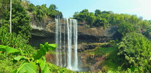 Tad Tayicseua Wasserfall, Laos Wasserfall Auf Dem Bolavenplateau