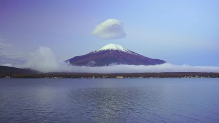 Fototapete - Mountain fuji with Lenticular Cloud, Yamanaka Lake, Japan