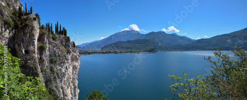 Cuadros en Lienzo beautiful view to garda lake italy from above