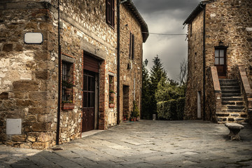 Wall Mural - Picturesque corner in a small town in Tuscany