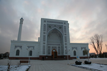 Wall Mural - Minor mosque in Tashkent, Uzbekistan