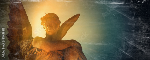 Fotografía Retro styled image of antique statue of angel of death