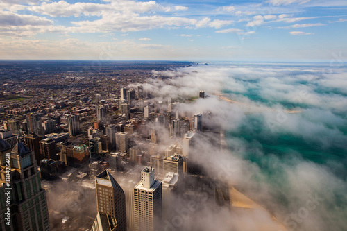 Dekoracja na wymiar  chmury-nad-chicago-wietrzne-miasto