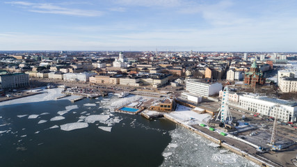 Wall Mural - Aerial panoramic view of Helsinki city at winter. Presidential palace, Sky wheel, Market square Kauppatori, sauna and pool.