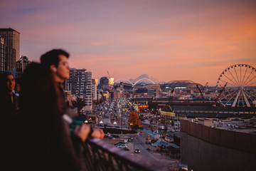 Group Overlooks Seattle