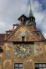 Wall Mural - Rathaus in Ulm mit astronomischer Uhr