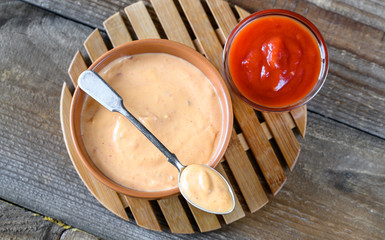 Poster - Bowl of Thousand Island dressing