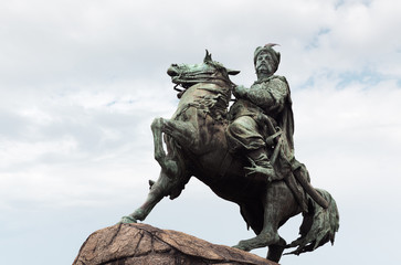 Bronze monument to Bogdan Khmelnitsky in Kyiv