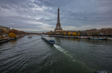 le pont de Birakheim et la tour eiffel