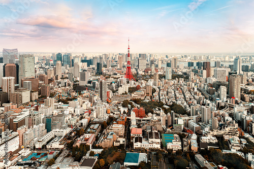 Obrazy Tokio  pejzaz-centralny-tokio-o-swicie-japonia