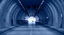 Long Grey Tunnel 