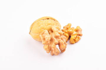Wall Mural - walnuts isolated on white background