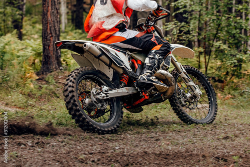 Fotomural motocross rider in trail enduro race