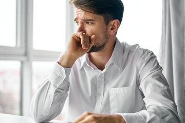 Wall Mural - businessman talking on the phone