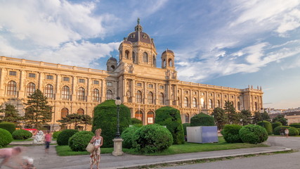 Sticker - Beautiful view of famous Naturhistorisches Museum with park and sculpture timelapse hyperlapse in Vienna, Austria