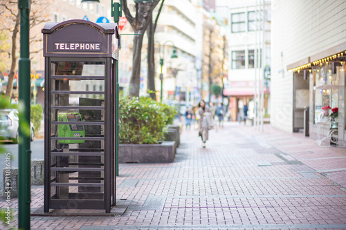 おしゃれな日本の公衆電話 横浜馬車道 Stock Foto Adobe Stock