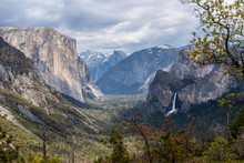 Yosemite Valley Views From Inspiration Point.