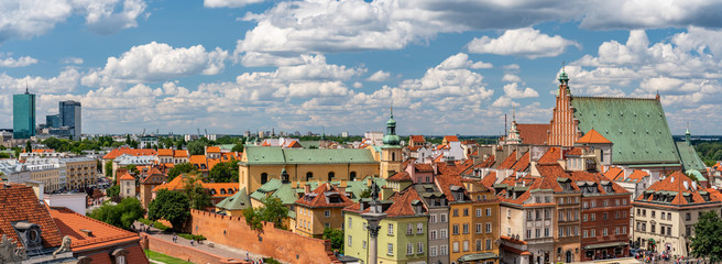 Canvas Print - Warsawa, scenic old town panorama