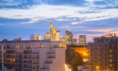 Frankfurt skyline apartment...