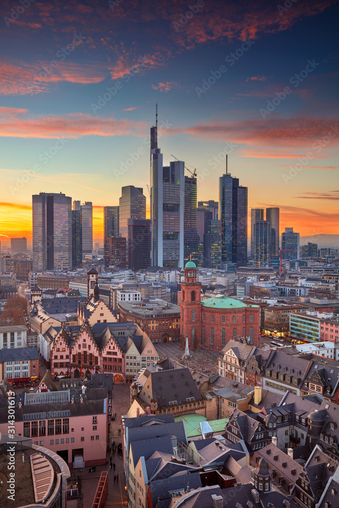 Frankfurt am Main, Germany. Aerial cityscape image of Frankfurt am Main skyline during beautiful sunset. - obrazy, fototapety, plakaty 