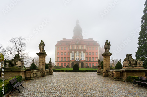  Obrazy Wałbrzych   panorama-zamku-ksiaz