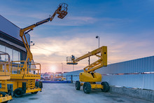 Lifting Platforms For Construction, Useful Machinery For The Construction Sector