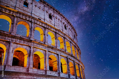 Fotomural Roman Colosseum at Night with Stars