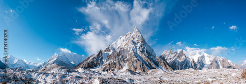 Photo Panoramic view of Mitre Peak and Baltoro Galcier and Karakoram Mountains from Co