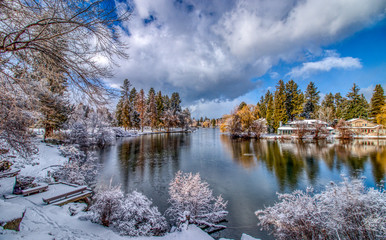 Wall Mural - Winter Clouds Above Mirror Pond on Deschutes River in Bend, Oregon