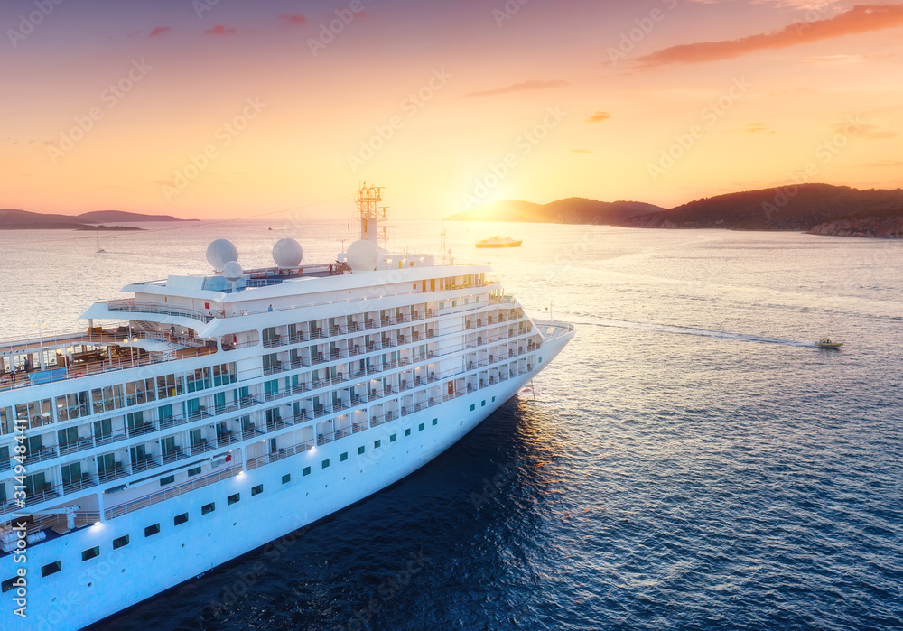 Aerial view at the cruise ship during sunset. Adventure and travel.  Landscape with cruise liner on Adriatic sea. Luxury cruise. Travel - image - obrazy, fototapety, plakaty 