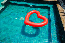 Summer Vacation, Heart Shape Float 