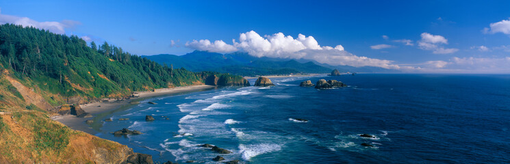 Poster - Sea Stacks rock formations, Cannon Beach, Oregon