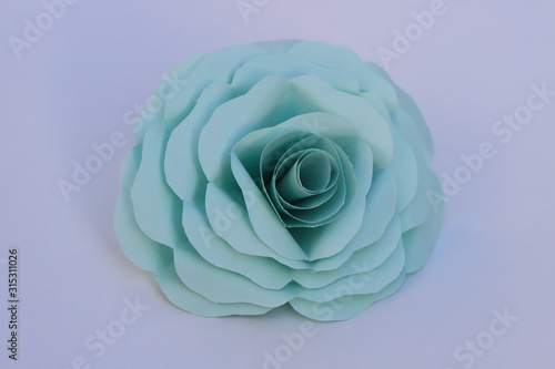 折り紙で作った青緑のバラの花 Stock Photo Adobe Stock 折り紙で作った青緑のバラの花 Stock Photo Adobe Stock