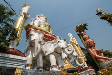 Wall Mural - THAILAND BANGKOK THONBURI WAT KHUN CHAN