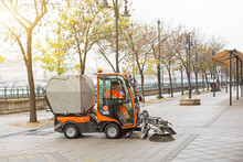 Small, Compact, Multifunctional Municipal Vacuum Utility Sweeper Sweeper Cleans Budapest Street