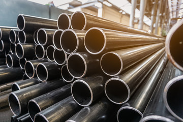 high quality galvanized steel pipe or aluminum and chrome stainless pipes in stack waiting for shipm