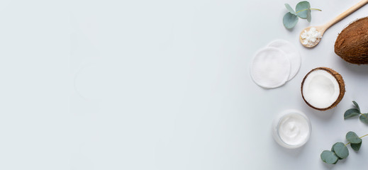 Wall Mural - soft skin moisturizing cream of natural ingredients