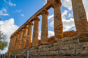 Wall Mural - Temple of Juno (Tempio di Giunone) Hera. Valle dei Templi (Valley of the Temples). Agrigento Sicily Italy.