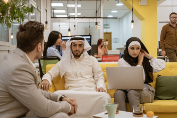 Wall Mural - Arab business people in a meeting