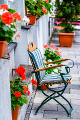 Canvas Print - old chair