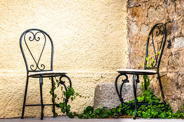 Canvas Print - old chair