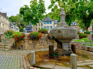 Wall Mural - Fontaine, La Plomée, Pontrieux, Petite Venise du Trégor, Bretagne, Côtes-d’Armor, France