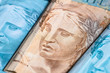 © Rmcarvalhobsb - Real - BRL, Dinheiro do Brasil. Cédulas bancárias de 50 Reais e 100 Reais em fotografia macro. Economia Brasileira, Finança e Atividade bancária.