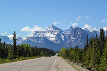 Beautiful Raod In Rocky Mountains Banff Jasper Icefield Parkway Canadian Mountains National Park Sunny With Blue Sky 