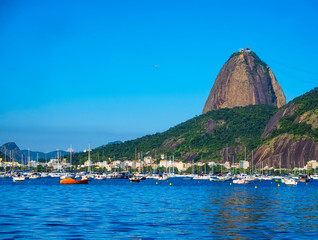 Fototapete - The mountain Sugarloaf and Botafogo in Rio de Janeiro, Brazil. Sugarloaf is one of the main landmark of Rio de Janeiro. Skyline of Rio de Janeiro