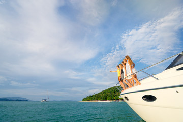 Wall Mural - Friends on the yacht